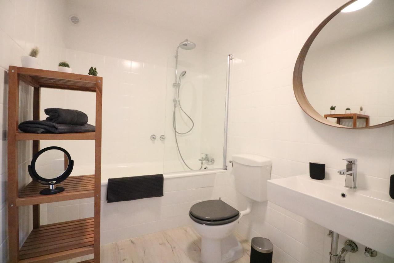 Appartement Im Zentrum Von Langenhagen Mit Netflix Und Tiefgarage Hannover Ngoại thất bức ảnh