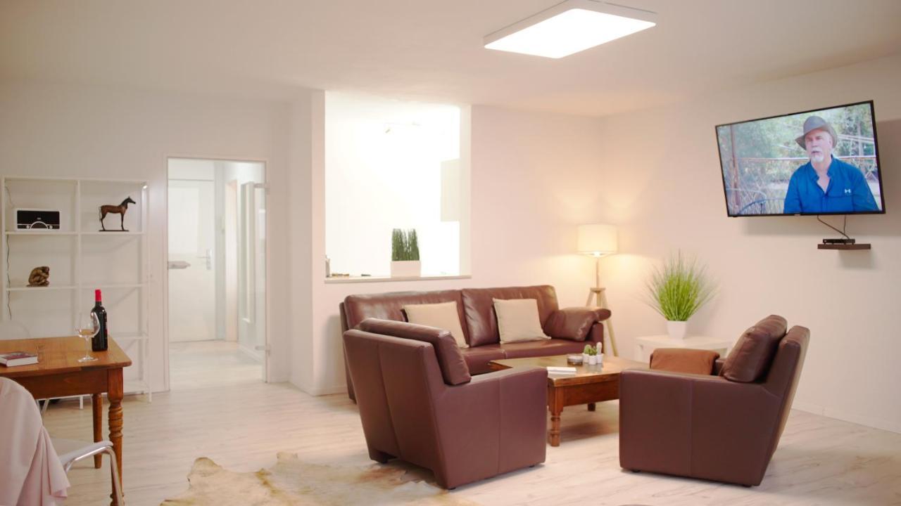 Appartement Im Zentrum Von Langenhagen Mit Netflix Und Tiefgarage Hannover Ngoại thất bức ảnh